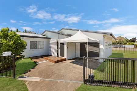 Wheelchair friendly 3 bedroom house - Photo 5