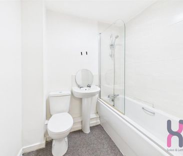 2 bedroom flat to rent - Photo 3