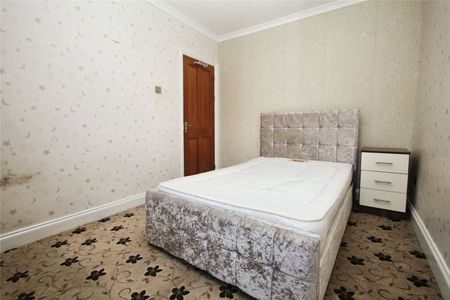 Bungalow Road, London, SE25 6JY - Photo 5