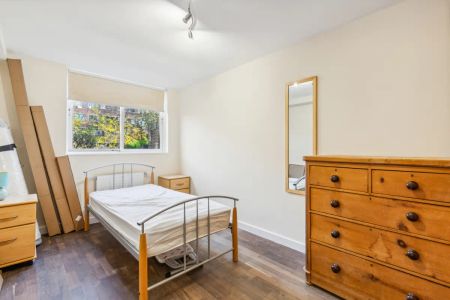 2 bedroom flat in 90 Talbot Road - Photo 5