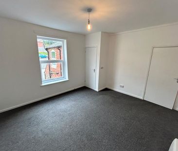 Flat 6 The Old Vicarage, Halesowen Road, Cradley Heath - Photo 1