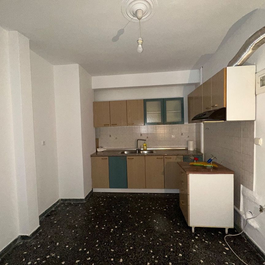 Studio/Γκαρσονιέρα για ενοικίαση Αντιγονιδών (Κέντρο Θεσσαλονίκης) - Photo 1