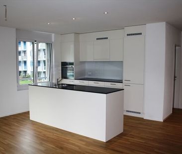 When Houses Become Reality - Photo 6