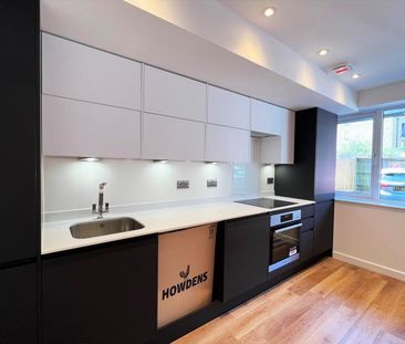 Trinity Place, Woking, Surrey, GU21 - Photo 2