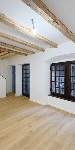 Beaucoup de charme pour cet appartement neuf de 60 m2 environ, en triplex sur cour. - Photo 3