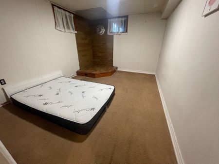 For Lease - 65 Notley Place, Toronto, Ontario - Photo 4