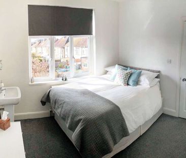 A Good Houseshare share for Rent in Hove Room 4 - Photo 4