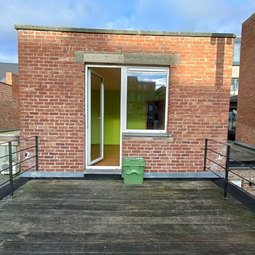 APPARTEMENT MET MOOI DAKTERRAS IN HET CENTRUM - Foto 1