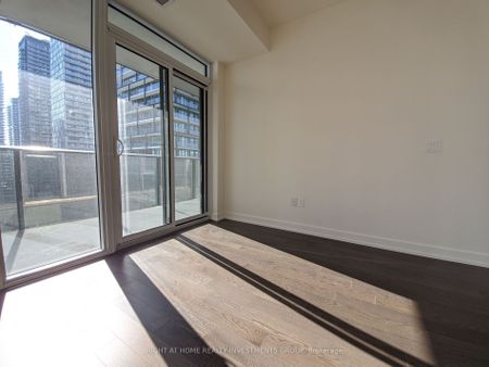 For Lease - 330 Richmond Street Unit# 2315, Toronto, Ontario - Photo 4