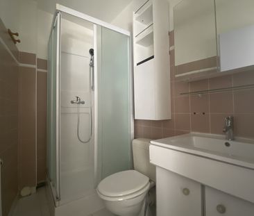 Location Appartement 2 pièces 45m² SAUMUR 49400 - Photo 3