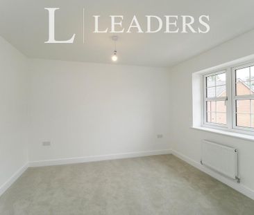 3 bedroom detached house to rent - Photo 4