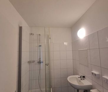 Schöner Wohnen: 4-Zimmer-Wohnung in oberster Etage mit Dusche! - Foto 6