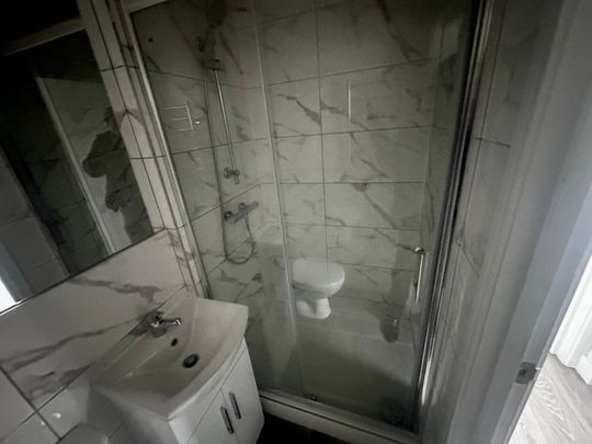 Bedsit, Maudslay Road, CV5 - Photo 1