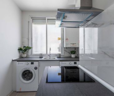 Modern room on Bailén Street - Photo 2