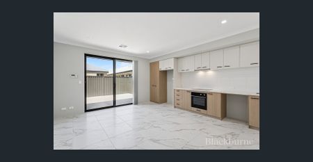 Modern & Low-Maintenance in Peaceful Dayton - Photo 3