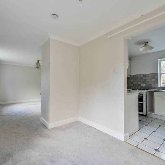 2 bedroom detached house to rent - Photo 1