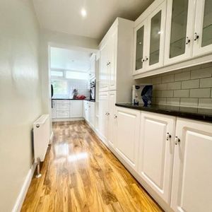 Room in a Shared House, Berne Road, CR7 - Photo 3