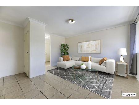 Charming 2 Bedroom unit in Quiet Location! - Photo 3