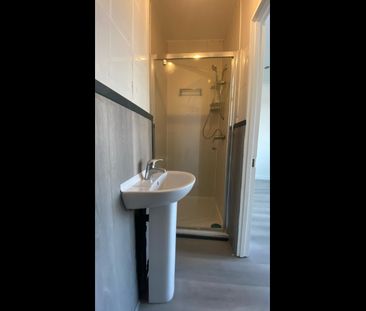 Studio Flat, Ashurst Drive, IG6 - Photo 6