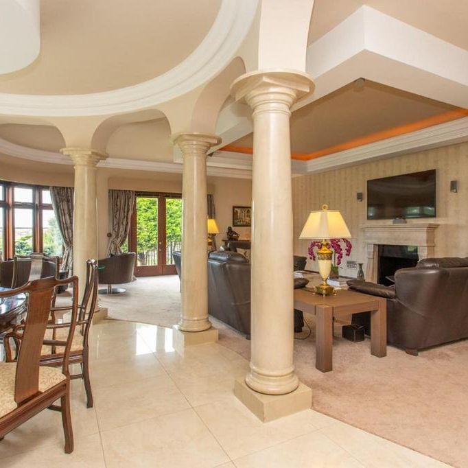 4 bedroom detached house to rent - Photo 1