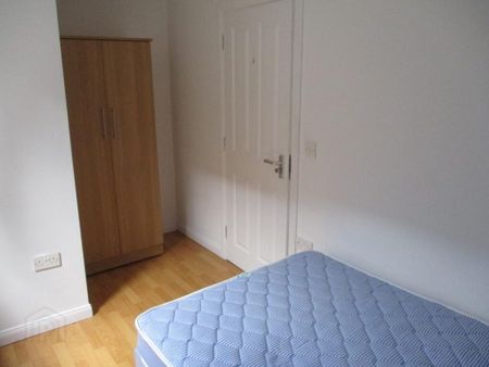Upstairs Apartment, 16C Rugby Avenue, Queens Quarter, Belfast, BT7 1RG - Photo 3