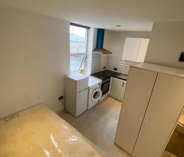 Studio Flat, Quadrant Road, CR7 - Photo 5
