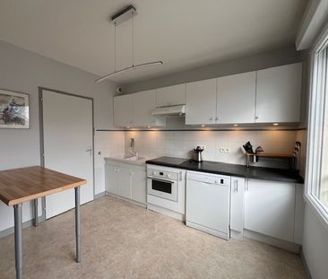 Location Appartement 3 pièces 75m² LA ROCHELLE 17000 - Photo 5