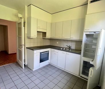 3.5 room apartment on the 3rd floor - Photo 3