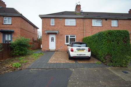 Danbury Crescent, Southmead, BS10 5QJ - Photo 3