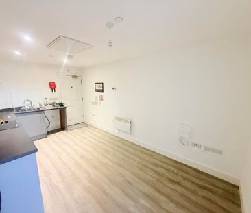 Newton Road, Yeovil, Somerset - Photo 1