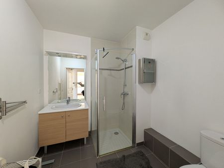 Location Appartement 2 pièces 41m² ST CYR SUR LOIRE 37540 - Photo 5