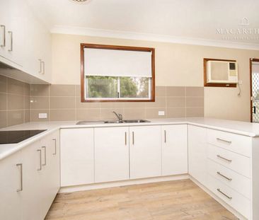 Great Family Home - Photo 5