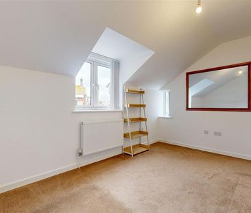 2 bedroom detached house to rent - Photo 3