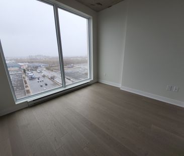 5605 Avenue Pierre-De Coubertin, #1113 - Photo 1