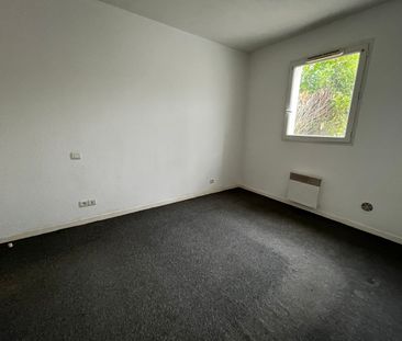 Location Appartement 2 pièces 41m² ST ANDRE DE CUBZAC 33240 - Photo 4