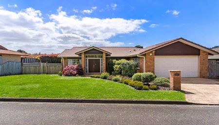 Albany, 3 bedrooms 10 Amherst Place, Albany, North Shore City - Photo 4