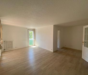 Location Appartement 3 pièces 64m² ST RAPHAEL 83700 - Photo 2