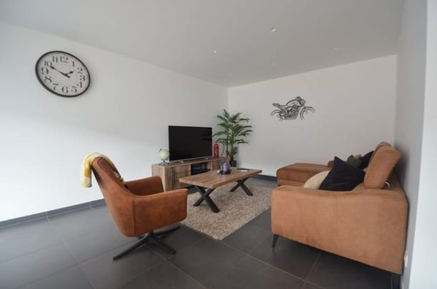 Appartement te huur - Foto 1