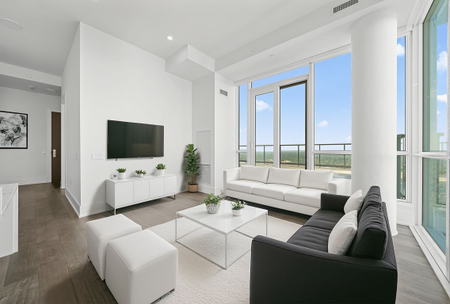 For Lease - 39 Roehampton Avenue Unit# 4506, Toronto, Ontario - Photo 2