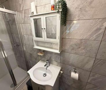 Wincanton Road, Reading, RG2 - Photo 2