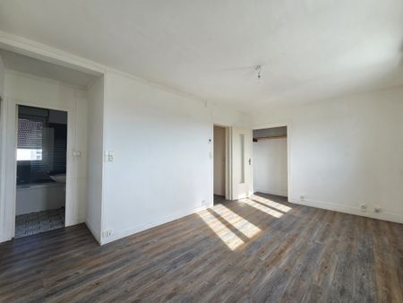 Location Appartement 3 pièces 48m² TROYES 10000 - Photo 4