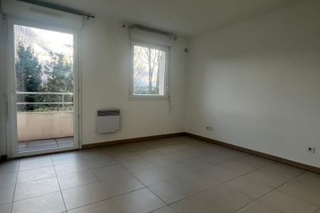 À louer Bel appartement T3 de 69 m2 dans résidence sécuris - Photo 3