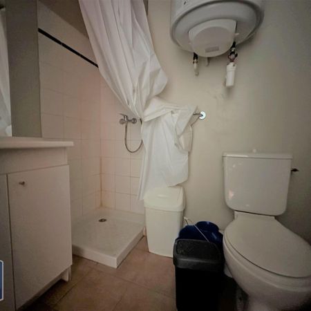 Location Appartement 1 pièce 17m² AVIGNON 84000 - Photo 4