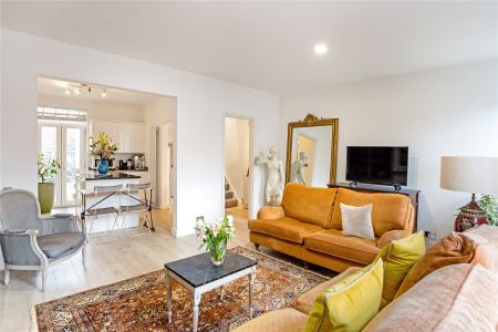 Baker Street, Weybridge, KT13 flat to rent - Photo 3