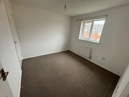 2 bedroom semi-detached house to rent - Photo 3