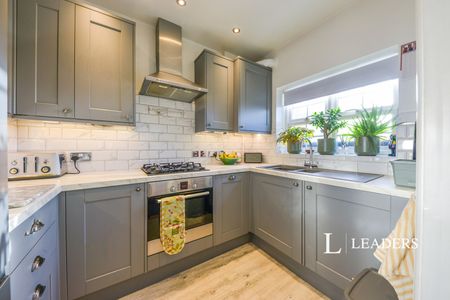 2 bedroom house to rent Beningfield Drive, London Colney, St. Albans, AL2 - Photo 5