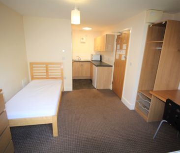 Elmstead Road, Colchester - Photo 1