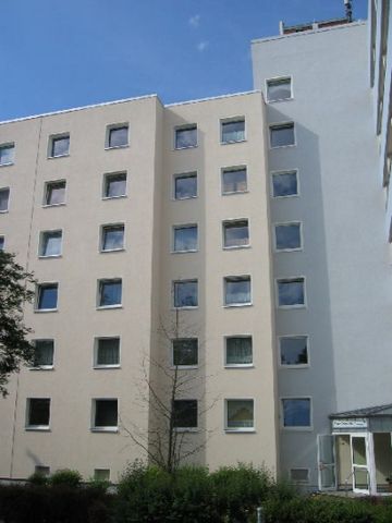 1 Zimmer-Wohnung mit Balkon in der Südstadt von SZ-Bad - Photo 4