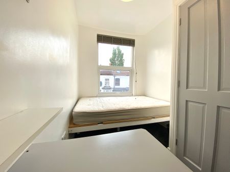 23 Winnie Road - Photo 3