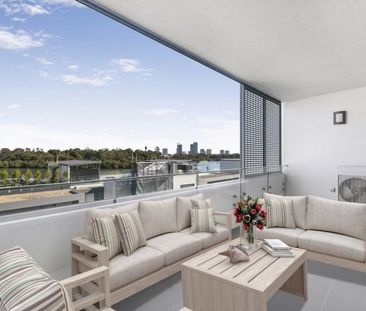 Premium Waterfront Living with Study Nook & Balcony | Rozelle Build... - Photo 6